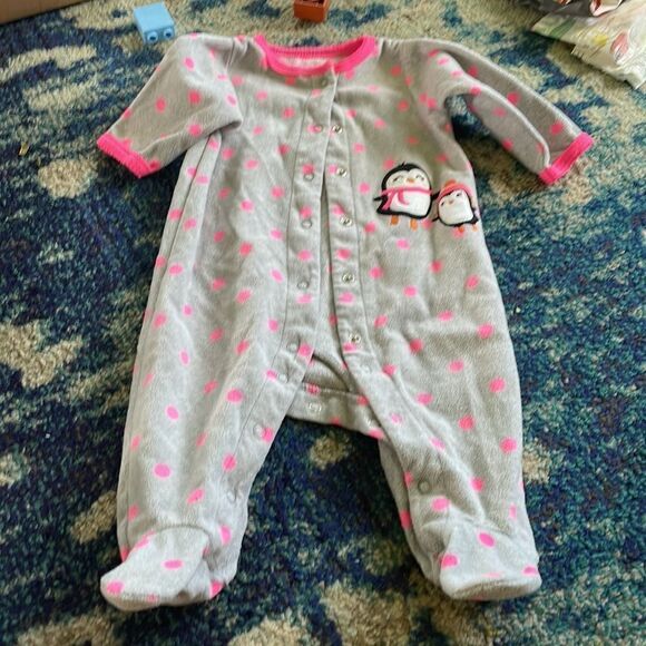 Bundle of 5 PJs - Picture 10 of 16